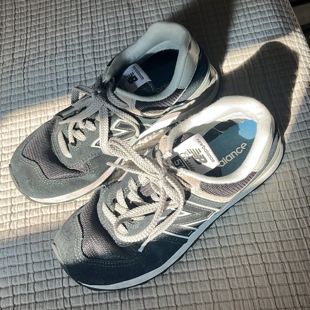 New Balance Black and White Women's Sneakers